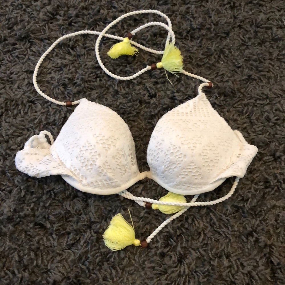 Victoria’s Secret bathing suit top